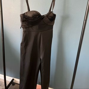 Winter CLOSET CLEANOUT ✨Miss Lola Black Jumpsuit. never worn.